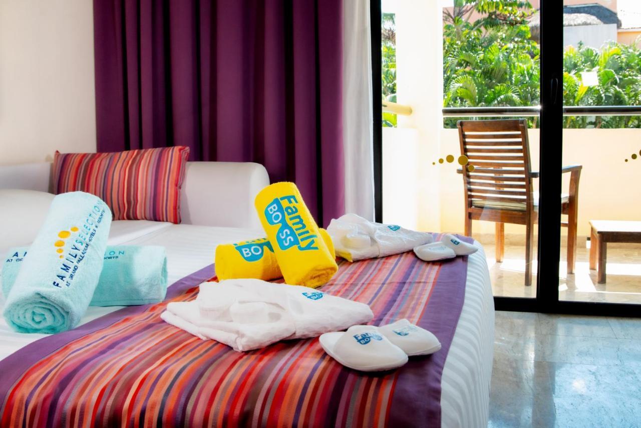 Family Selection At Grand Palladium Vallarta Resort & Spa Punta Mita Dış mekan fotoğraf